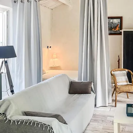 3 Bedroom Stunning In Saint-Denis-dʼOléron