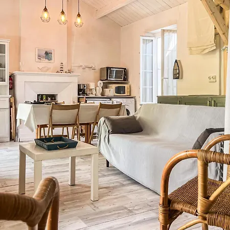 3 Bedroom Stunning In Saint-Denis-dʼOléron