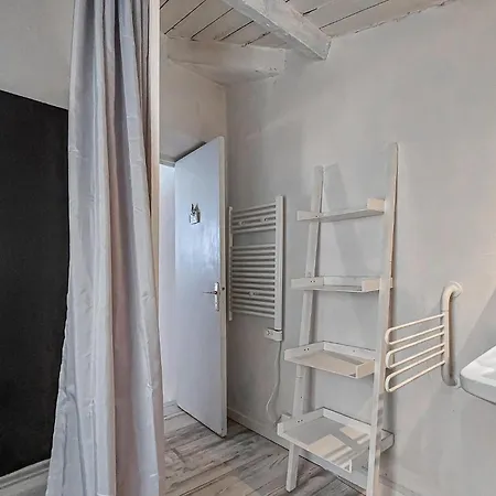 3 Bedroom Stunning In * Saint-Denis-dʼOléron